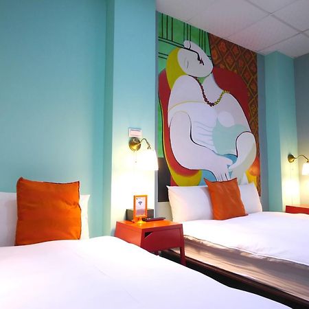Luca Hotel Taichung Luaran gambar