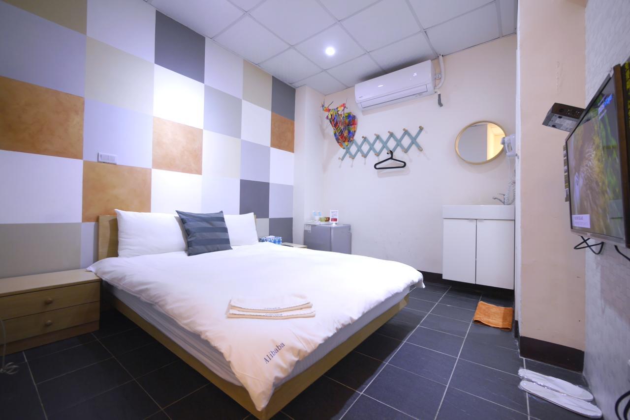 Luca Hotel Taichung Luaran gambar